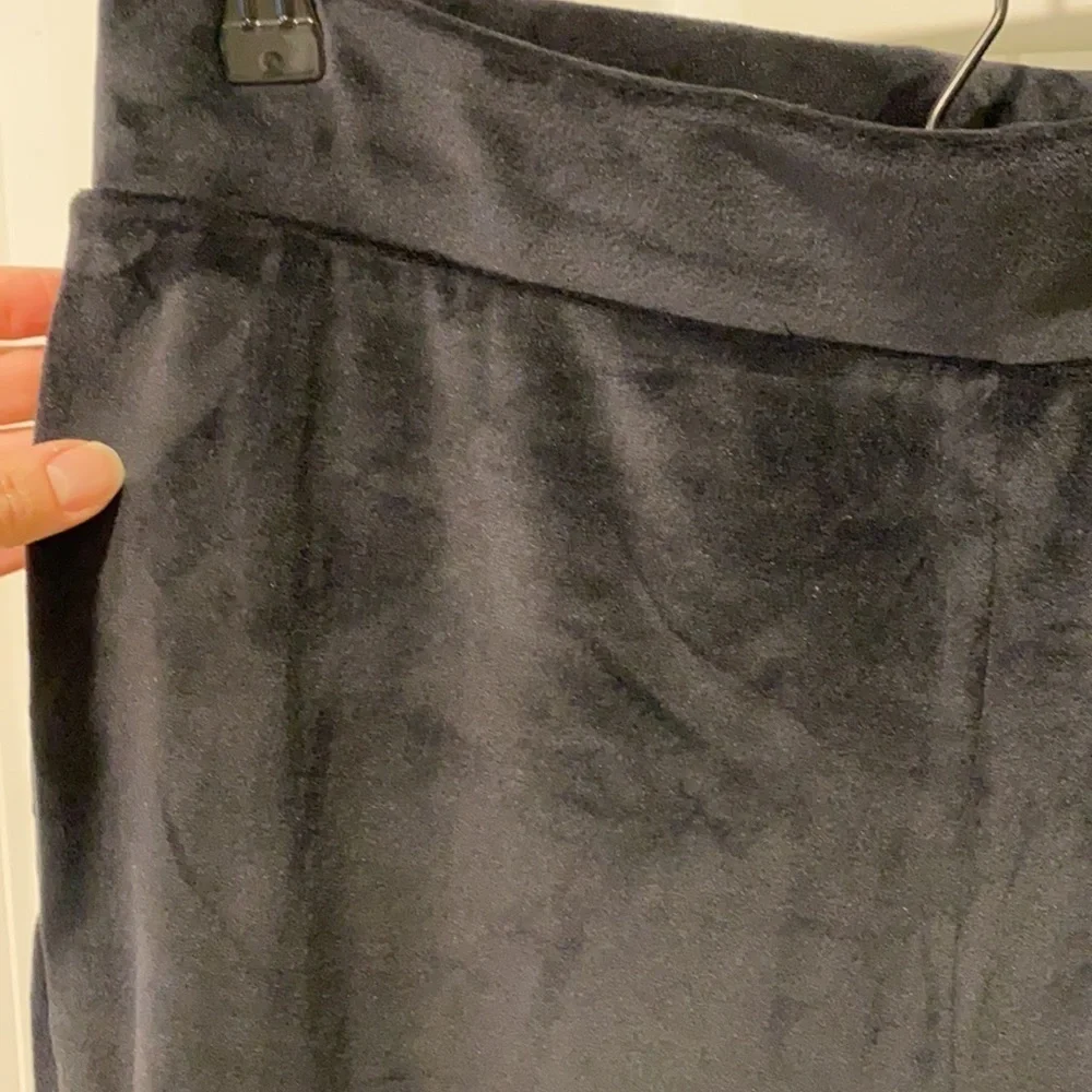 Lands End Velvety Pull On Pants EUC